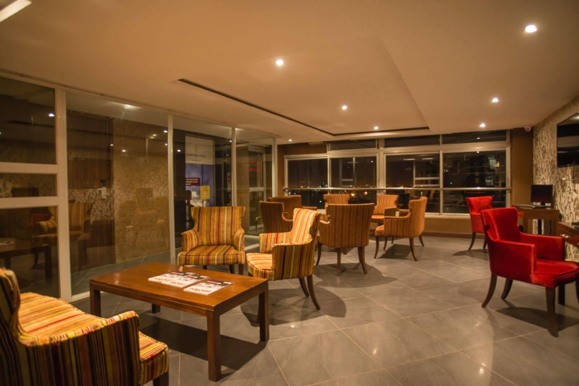 Diamond Plaza Apartamentos Nairobi Exterior foto